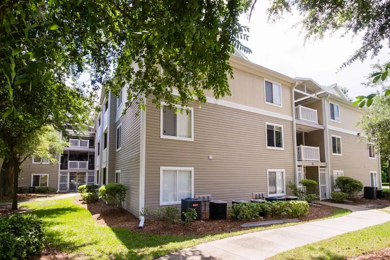 4000 Sw 23rd St #4-305, FL