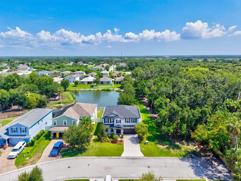 5703 New Paris Way, FL