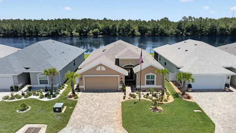 37 Lagoon Way, FL