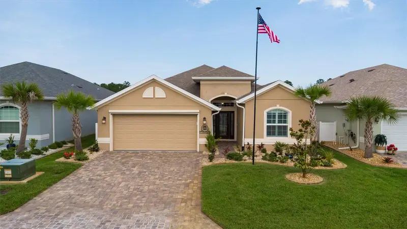 37 Lagoon Way, FL