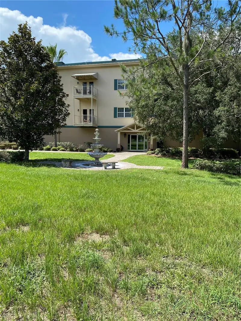 8176 Southern Pines Dr #8176, FL