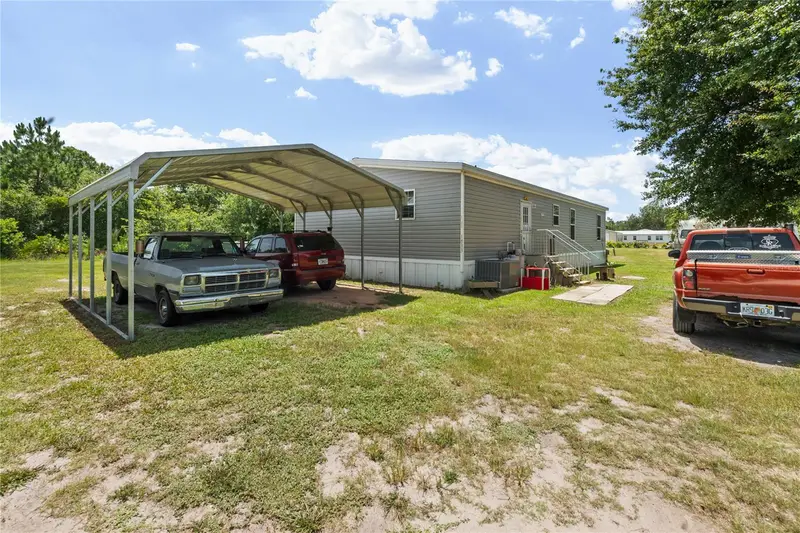 1833 E Sunnyside Dr, FL