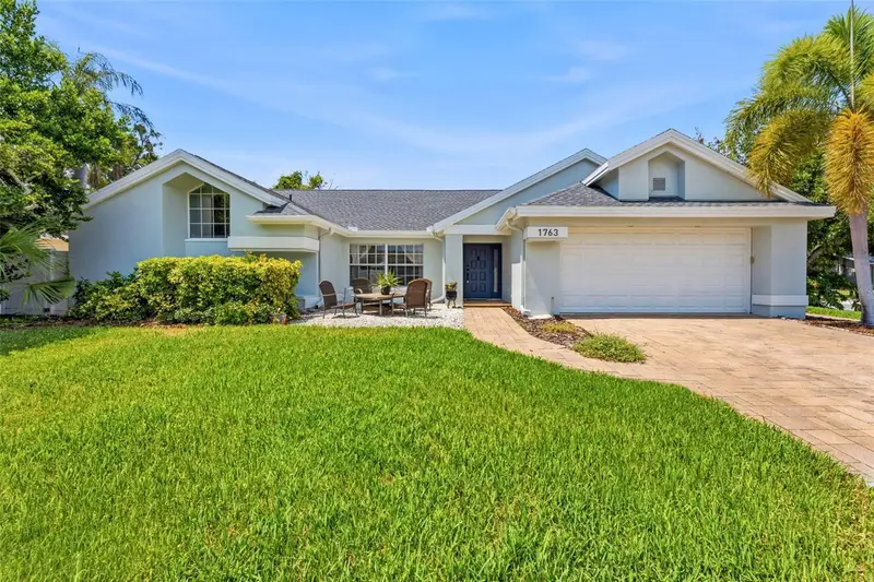 1763 Pebble Hill Ct, FL