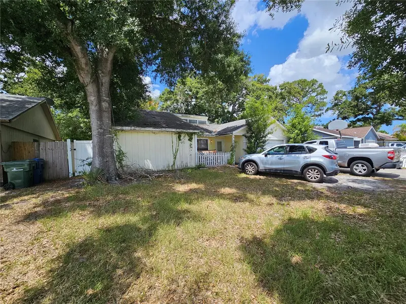 4153 Lancaster Dr, FL