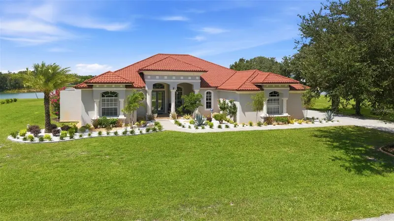 24355 Hideout Trl, FL