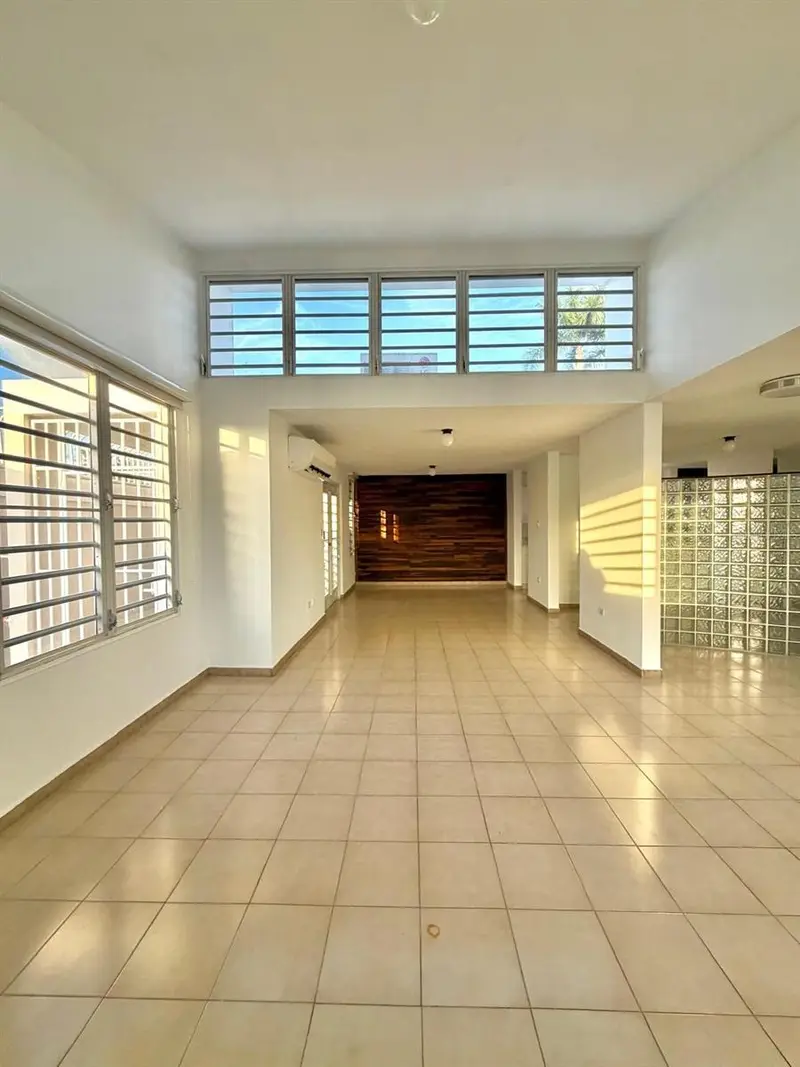 2105 Calle Antioquia, PR