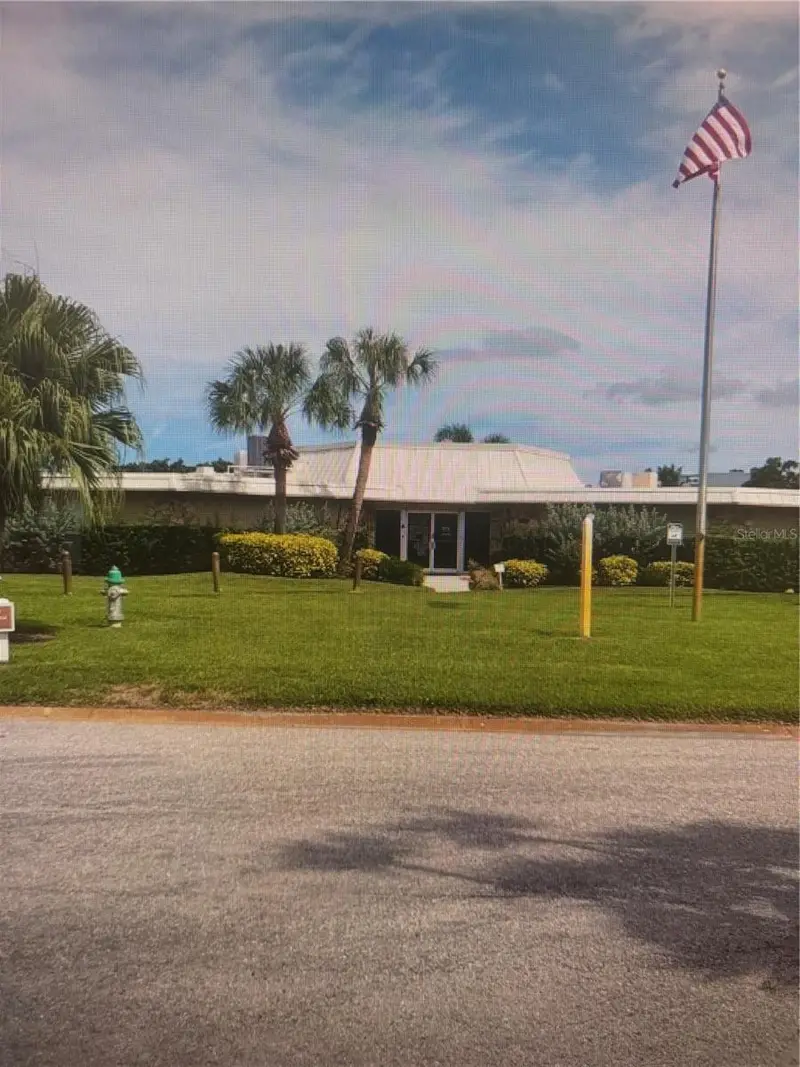 4210 Ironwood Cir #404j, FL