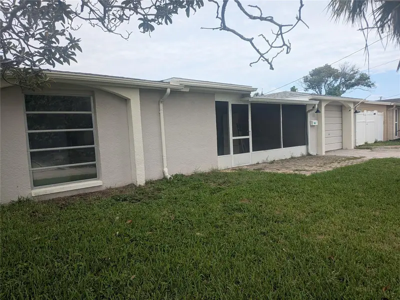 12633 3rd Isle, FL