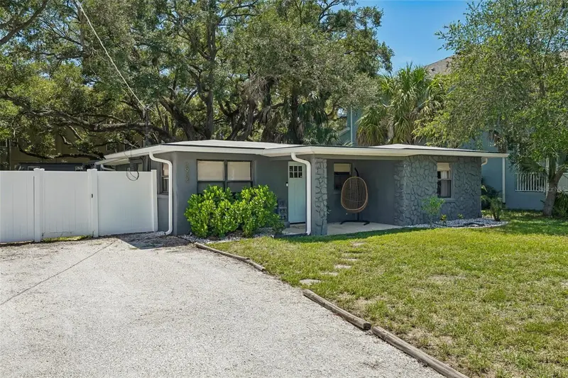 2934 W Ellis Dr, FL