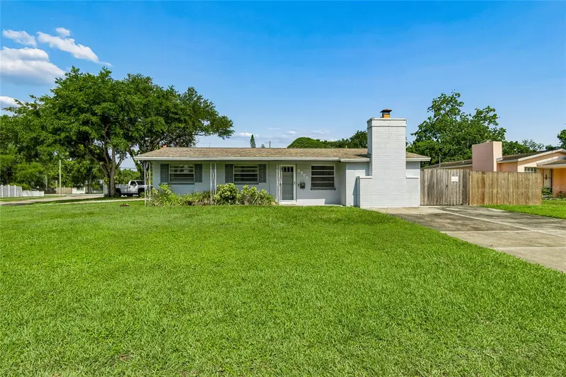 8900 59th Way, FL