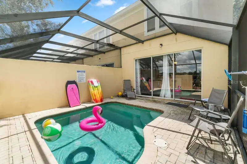 7683 Fitzclarence St, FL