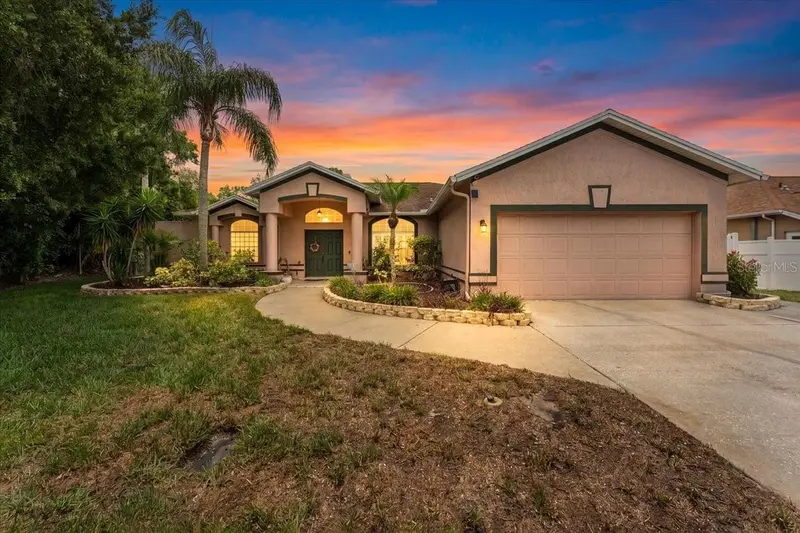 22804 Willow Lakes Dr, FL