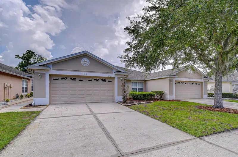 31501 Shaker Cir, FL