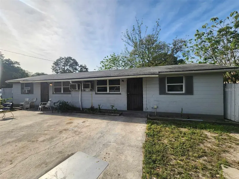 1115 E Linebaugh Ave, FL