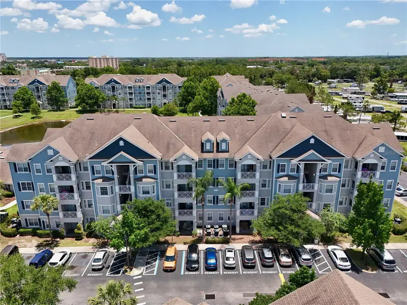 5255 Cane Island Loop #204, FL