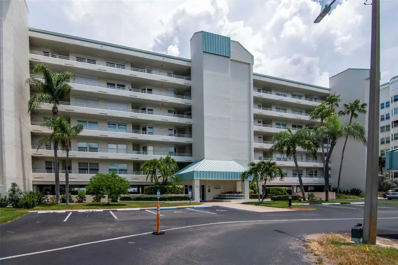 7979 Sailboat Key Blvd S #101, FL