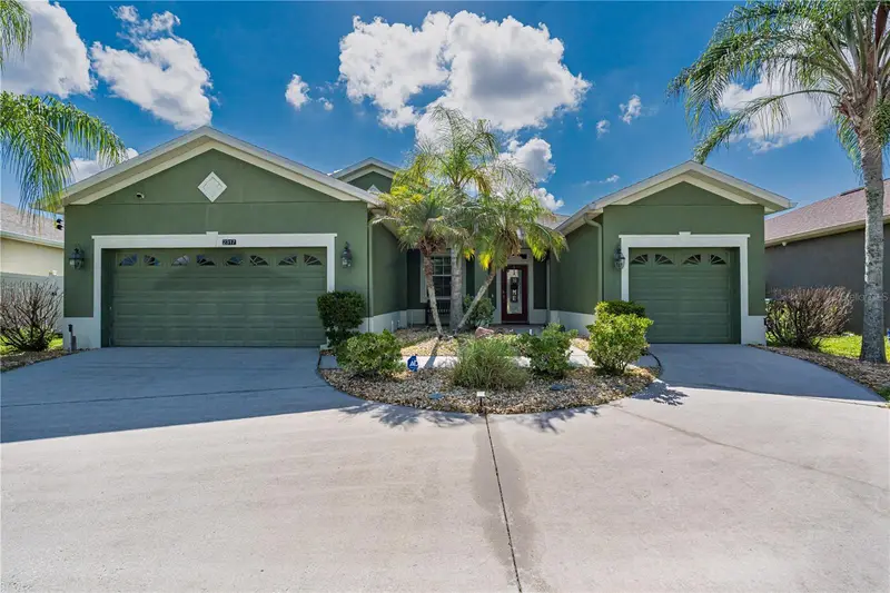 2317 Crosston Cir, FL
