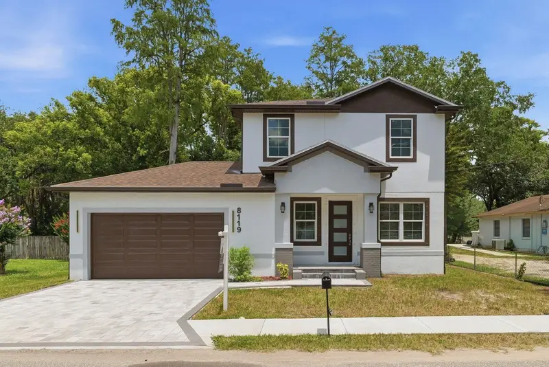 8119 N Dakota Ave, FL