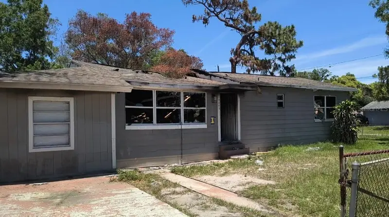 7002 Blossom Ave, FL