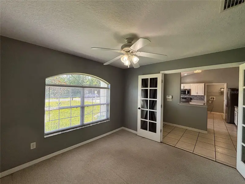 37 Whippoorwill Dr, FL