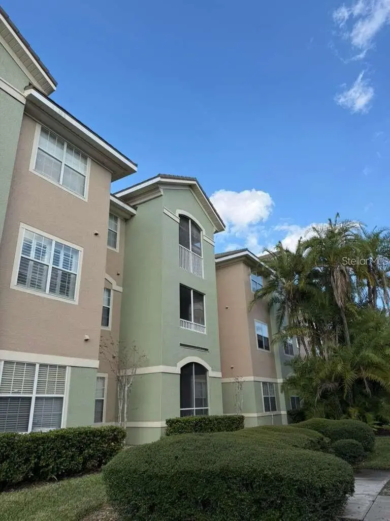 4865 Cypress Woods Dr #2302, FL