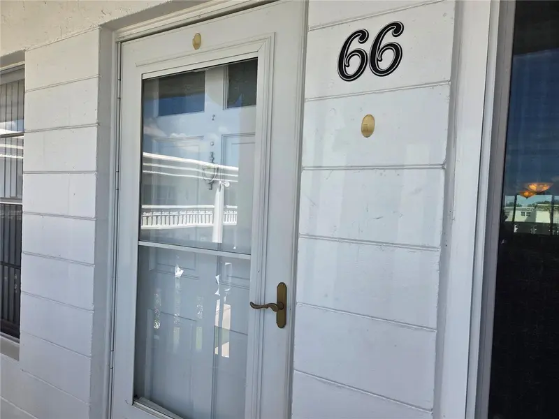 2454 Australia Way E #66, FL