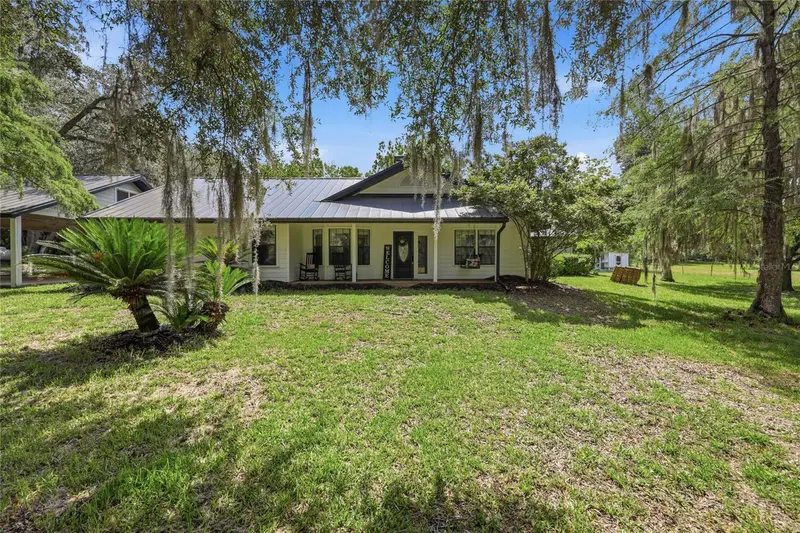 22929 E County Road 1474, FL