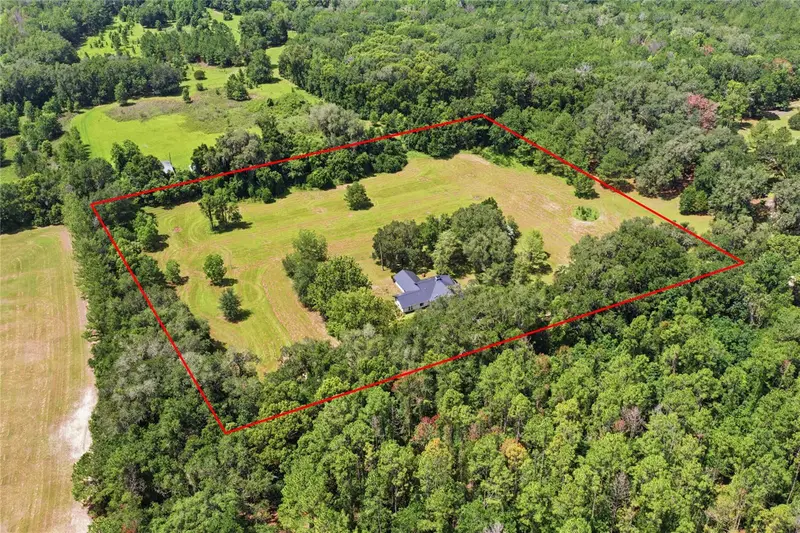 22929 E County Road 1474, FL