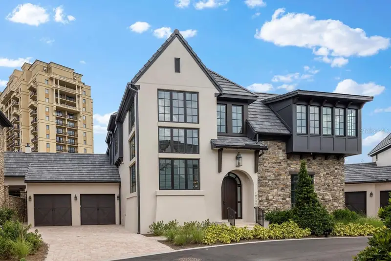 10335 Winter Sparkle Circle, FL