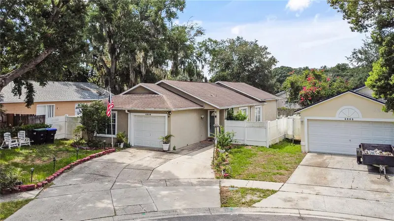 4856 Robbins Ave, FL