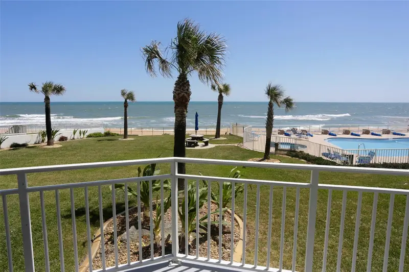 1155 Ocean Shore Blvd #102, FL