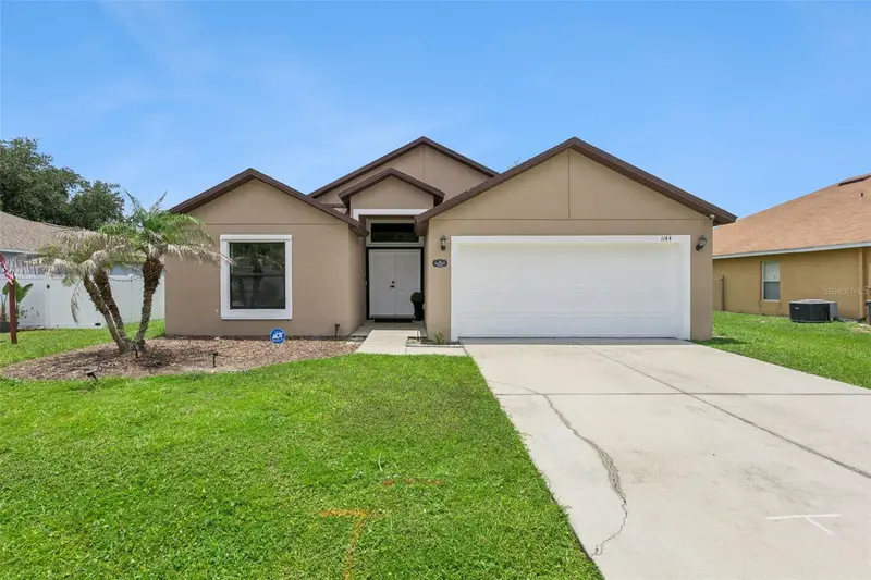 1144 Cambourne Dr, FL