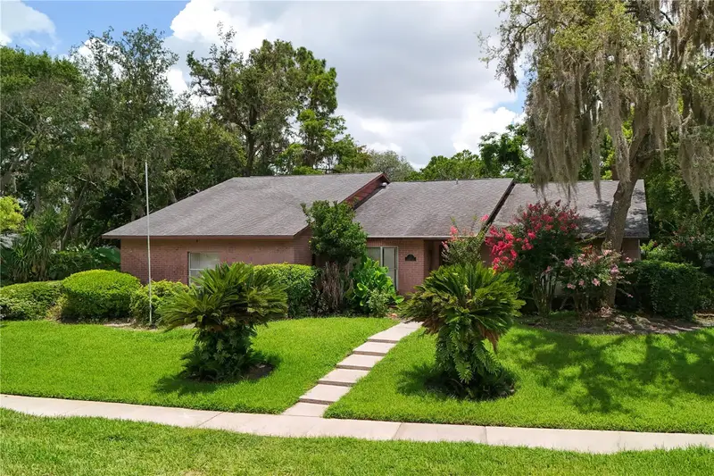 115 Kaywood Dr, FL