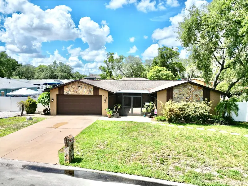 7616 Laurel Oak Ct, FL
