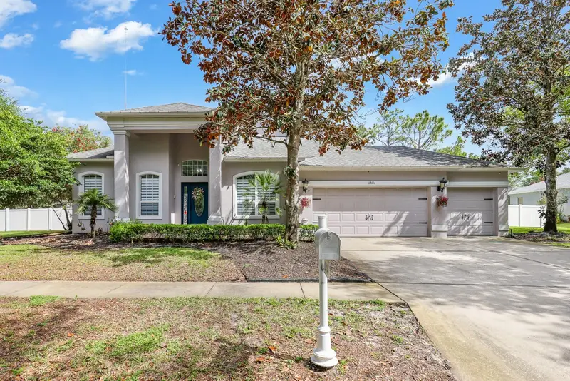 12114 Creek Edge Dr, FL