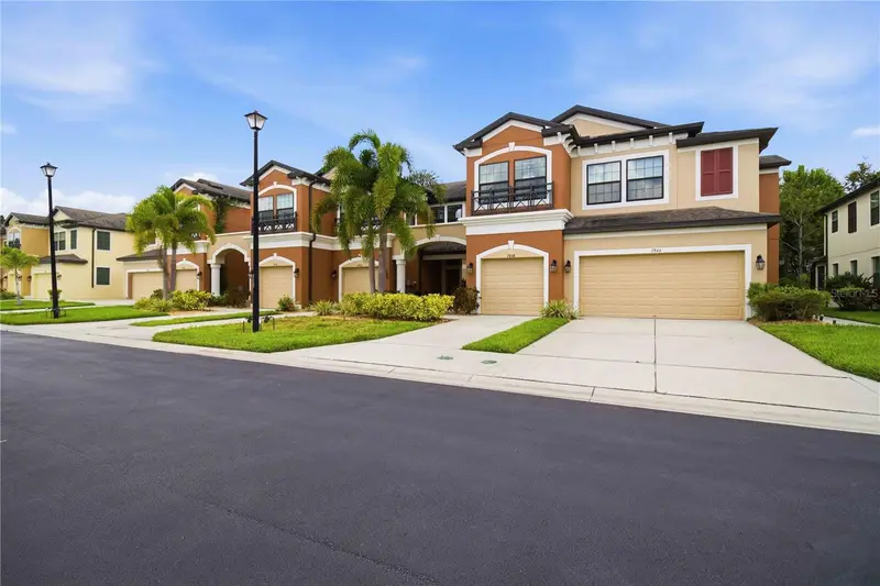 7856 52nd Ter E, FL