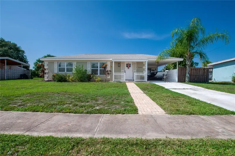 22295 Montrose Ave, FL
