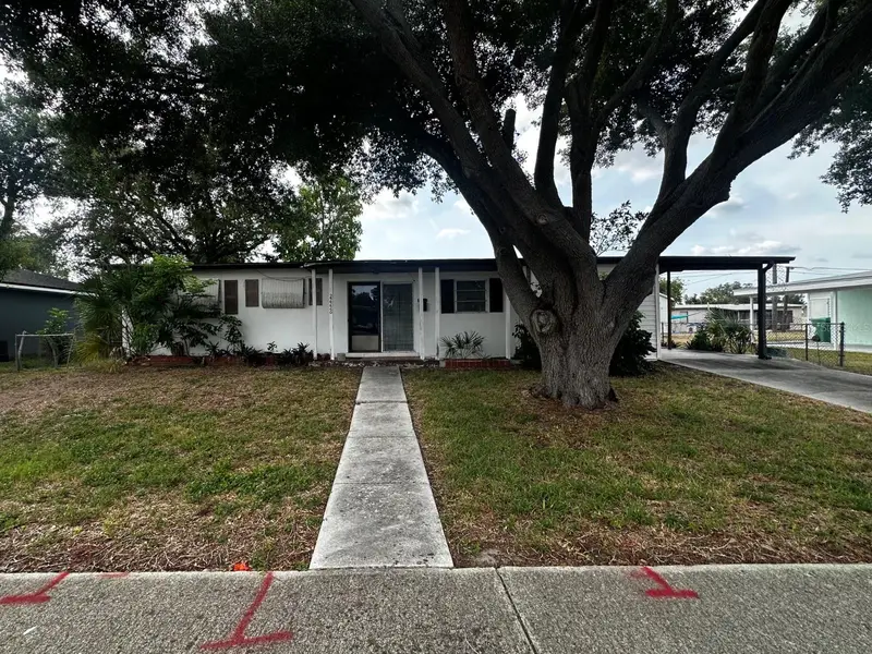 22226 Belinda Ave, FL