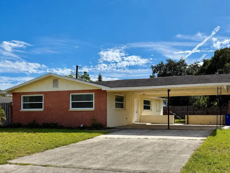 845 Edgewood Rd, FL