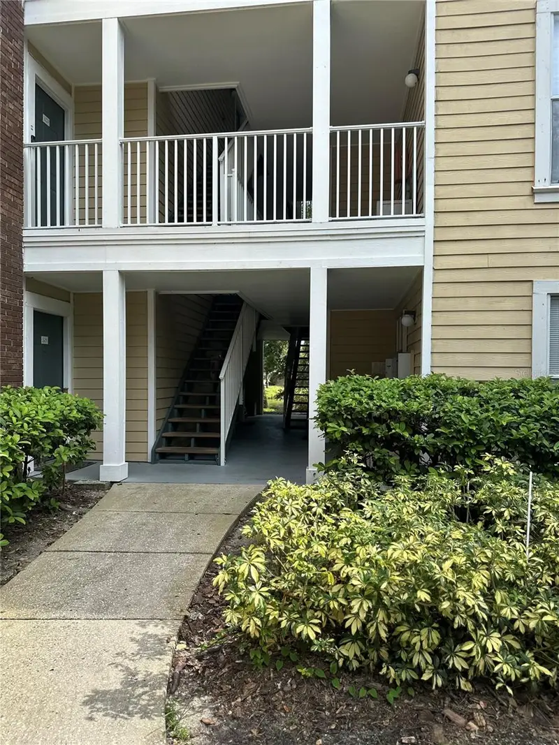10024 Strafford Oak Ct #803, FL
