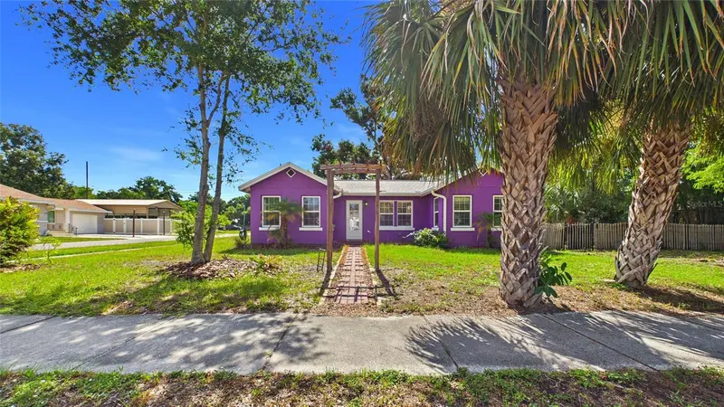 1902 53rd St S, FL