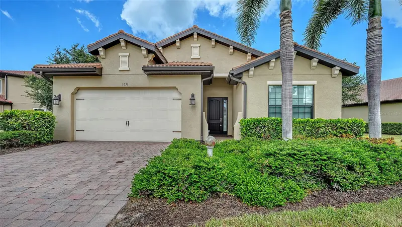 1051 Bradberry Dr, FL