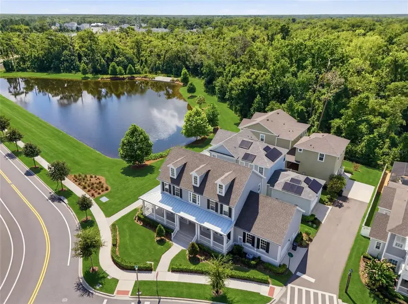 7565 Estuary Lake Loop, FL