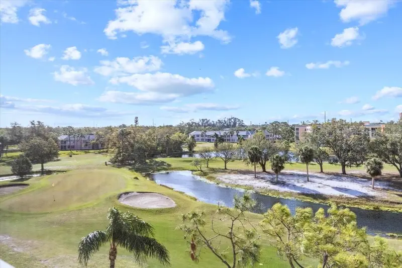 4460 Fairways Blvd #407, FL