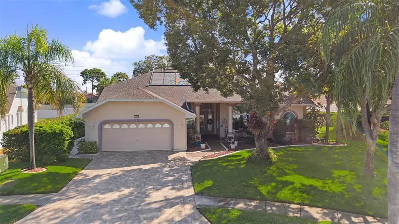8835 Helmsly Lane, FL