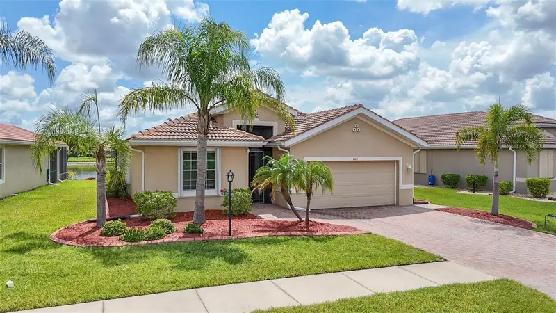 7416 Talon Bay Dr, FL
