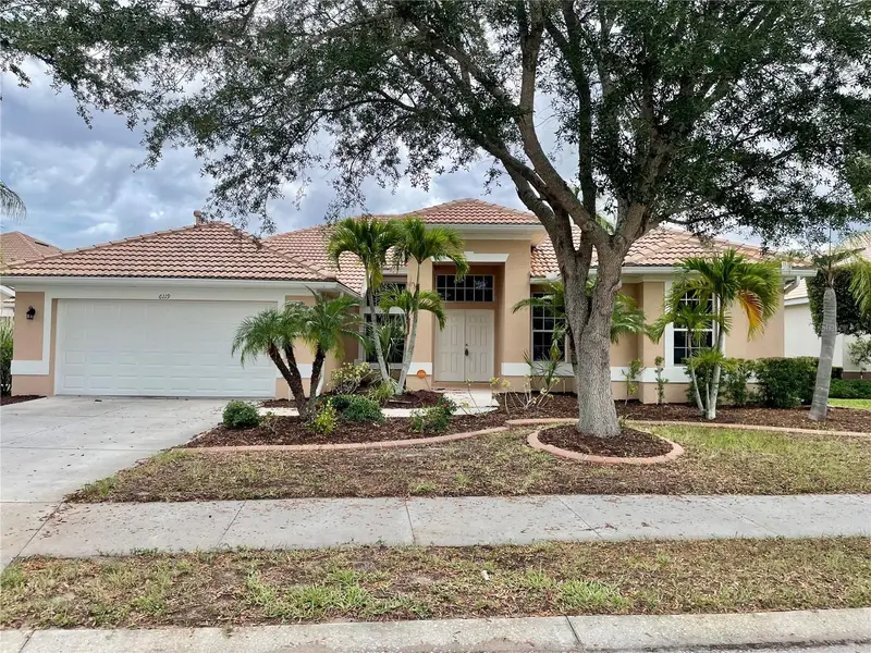 6119 Palomino Cir, FL
