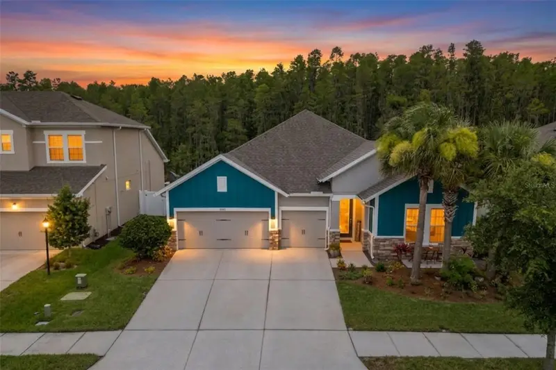 2902 Long Bow Way, FL