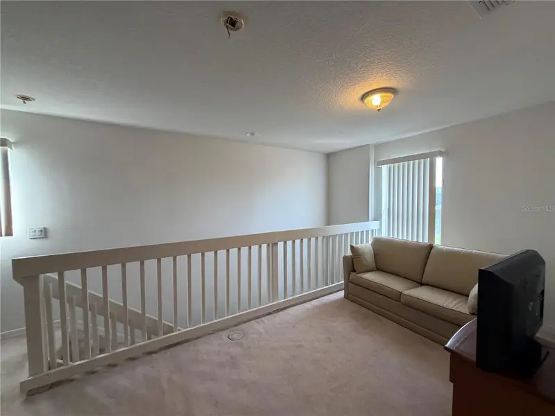 456 Waterford Way, FL