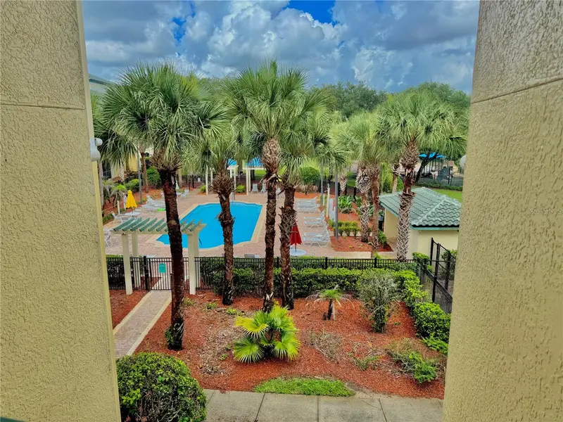 8828 Dunes Ct #12 304, FL